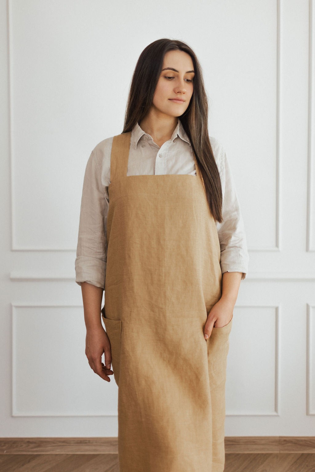 Linen Crossed Back Apron